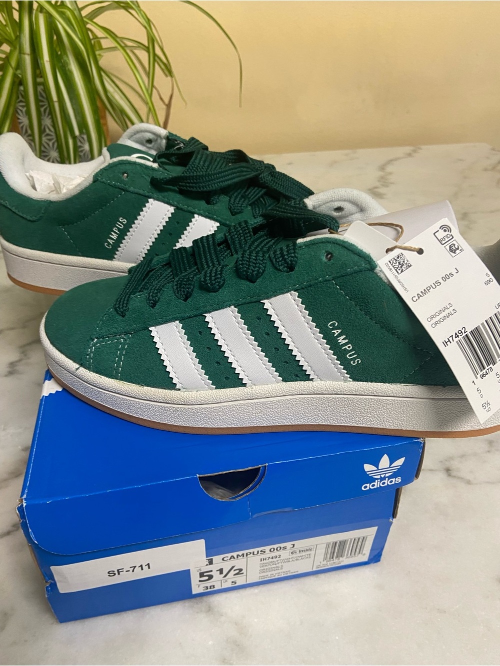 adidas Campus Green and White Sneakers Athletic Shoes NWT
